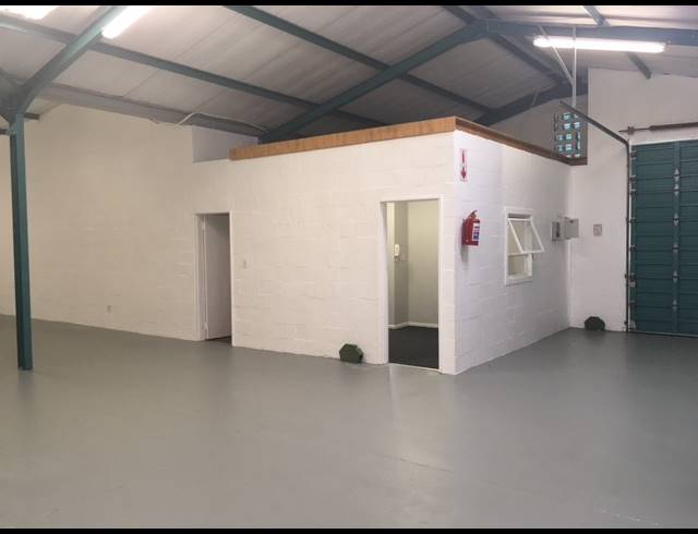 174M² WAREHOUSE RENTED IN DIEP RIVER